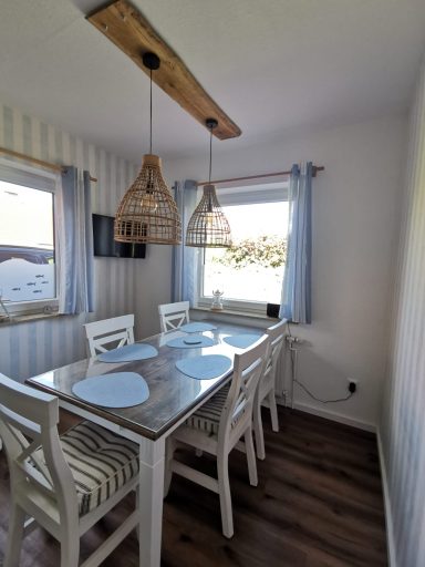 Teich und meehr - Essplatz in der Küche